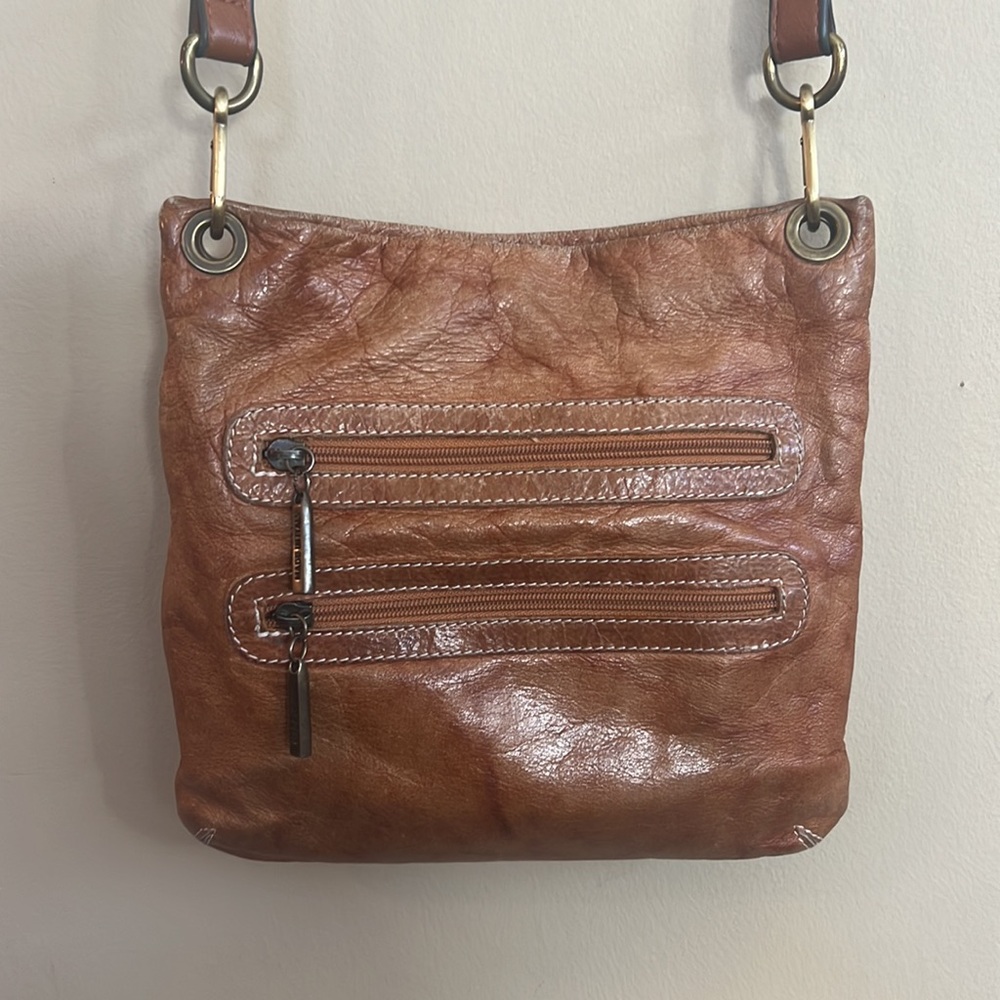 Avorio The Original Italian Leather Crossbody Purse